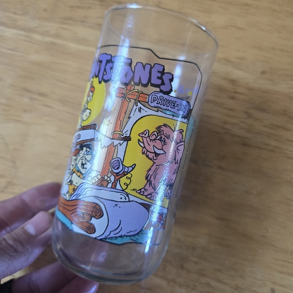 (6) 30th Anniversary Flintstones Glass Collectors Cup - Picture 4 of 5